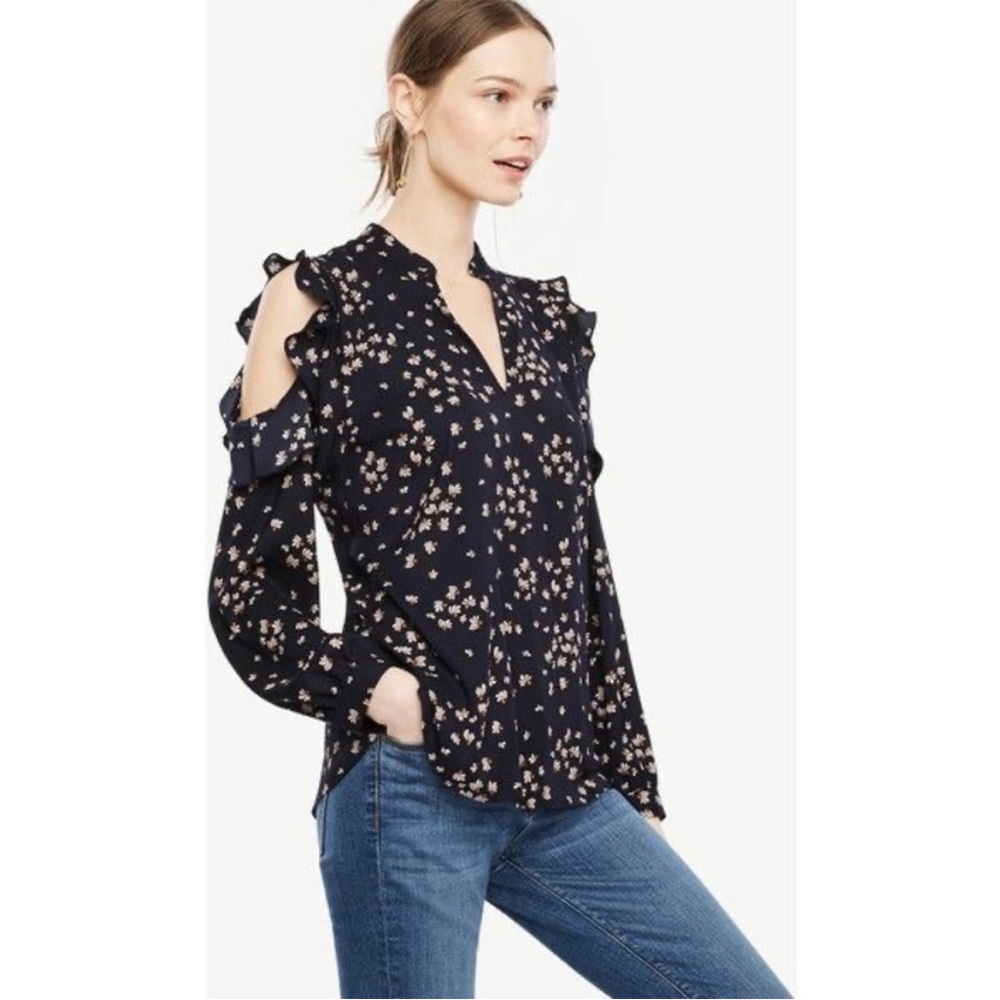 Ann Taylor L navy floral cold shoulder  Blouse